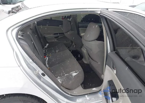 2009 Honda Accord 2.4 Ex z USA, uszkodzony, nr VIN 1HGCP26789A122025